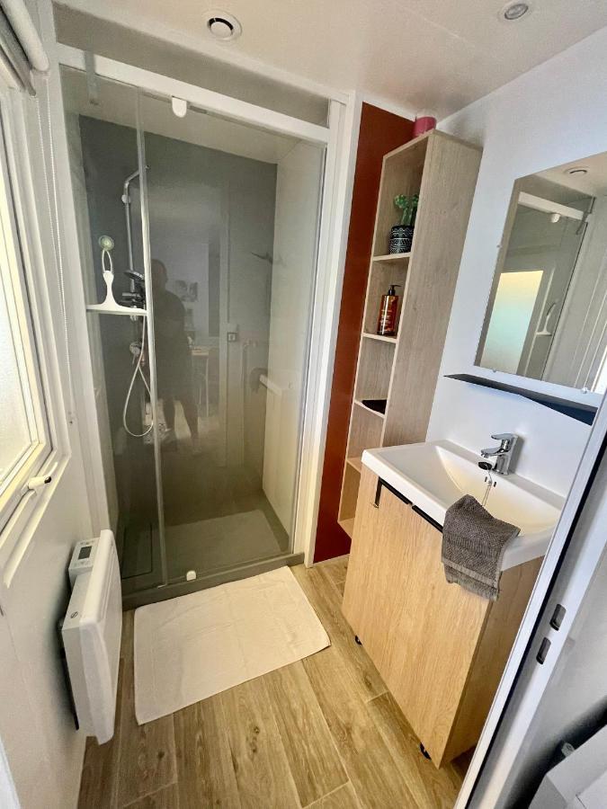 Tiny House Famille Nature Cap Ferret Claouey المظهر الخارجي الصورة